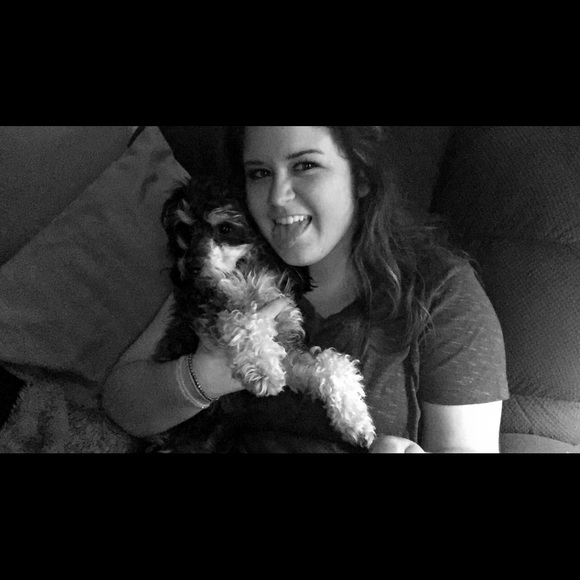 Meet your Posher, Hayden! - Picture 2 of 3