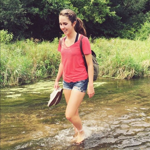 Meet your Posher, Cecilia