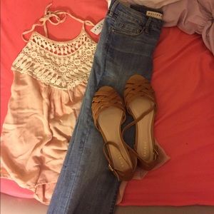 Forever 21 shirt pacsun jeans and sandals