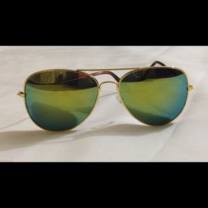 Green Aviators Sunglasses