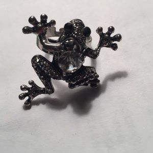 frog ring