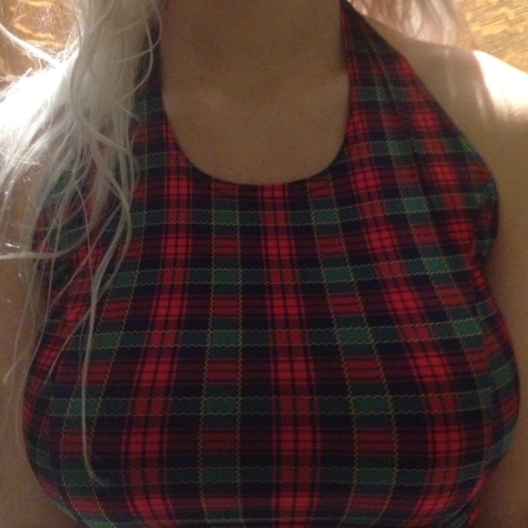 Plaid 90s Halter top - Picture 3 of 3