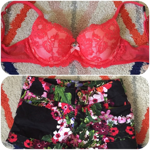 Bra/shorts bundle