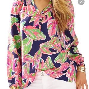 ISO LILLY PULITZER IN THE VIAS ELSA TOP