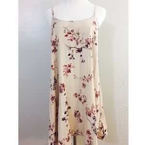 💖SOLD💖 Brandy Melville Cherry Blossom Gaby
