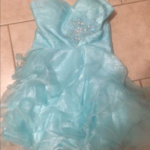 Prom girl prom dress