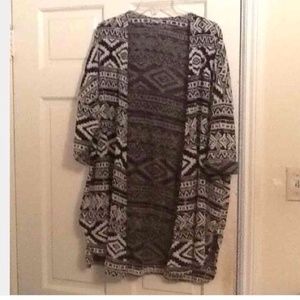 TRIBAL PRINT COZY 🚨FLASH SALE🚨