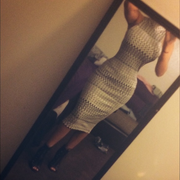 Cute bodycon midi dress