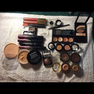Bundle of Make up! ON HOLD 🚫
