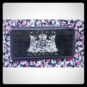 | ❌ SOLD 🎉 | JUICY COUTURE WALLET
