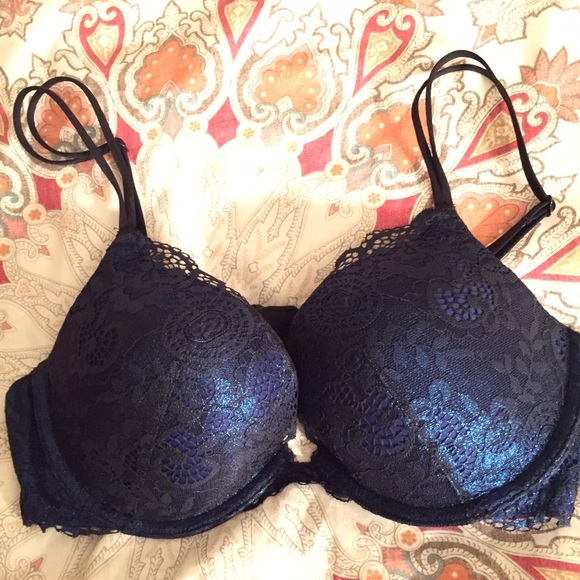 Victoria's Secret 36B Very Sexy Push Up