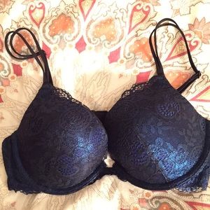 Victoria's Secret 36B Very Sexy Push Up