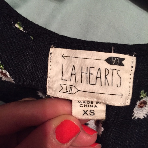 Floral Open Back Tank - Picture 2 of 4