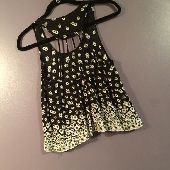 Floral Open Back Tank - Picture 4 of 4