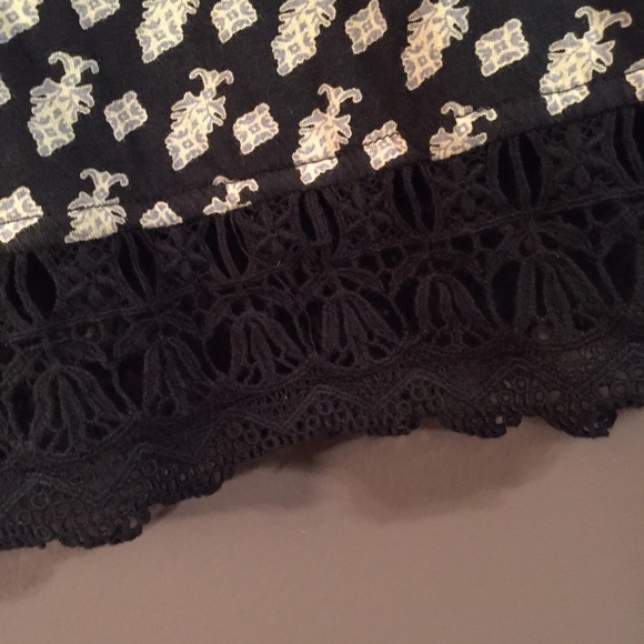 Double Strap Tank Top - Picture 4 of 4