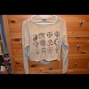 Shredded back sign long sleeve shirt