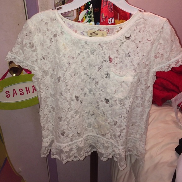 Lace hollister crop top - Picture 1 of 2