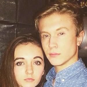 Meet your Posher, Zachary