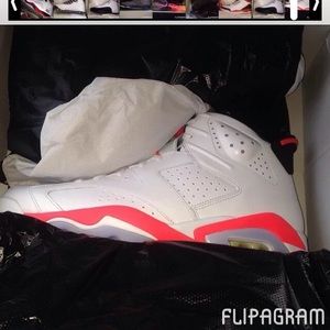 Jordan 6's brand new never tried on sz 12