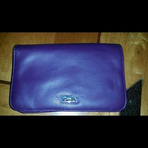 Buxton large purple wallet