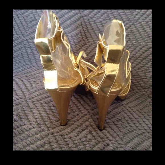 🆕 Anne Michelle Gold & Clear heels size 8 - Picture 4 of 4