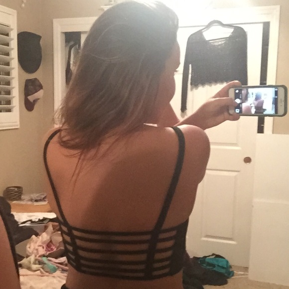 Brandy Melville bralette
