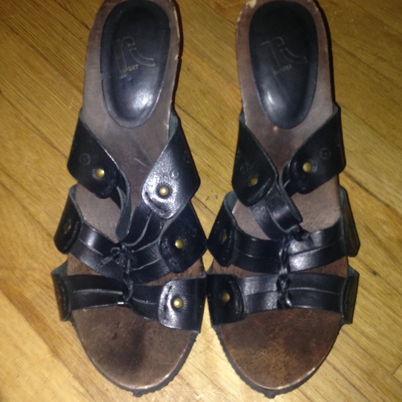 Report wedges
