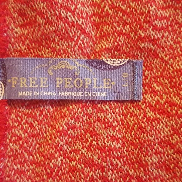 Free People red top with patterned design - Picture 4 of 4