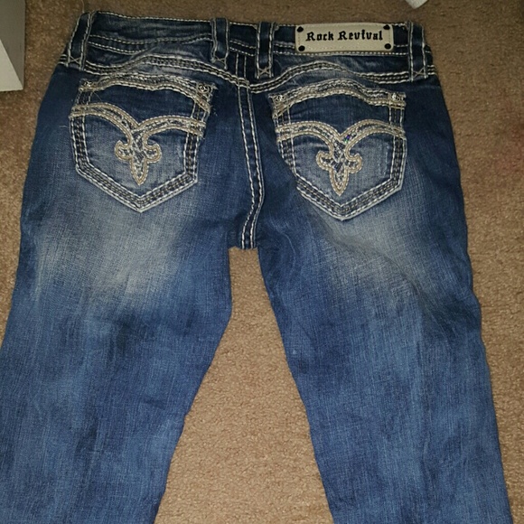 Rock revival capris