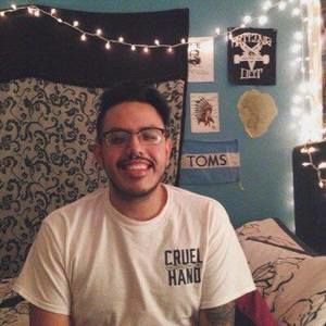 Meet your Posher, Carlos