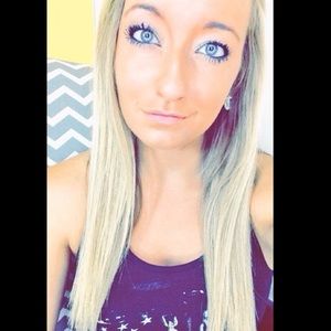 Meet your Posher, Libby