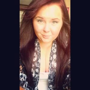 Meet your Posher, Holly