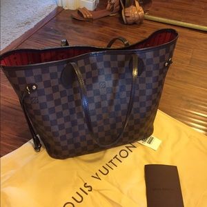 Neverfull PM medium Louis Vuitton handbag!
