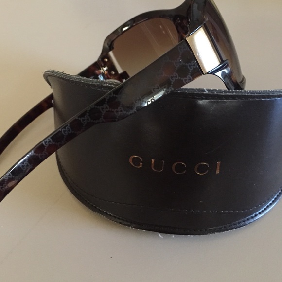 Authentic Gucci Sunglasses - Picture 2 of 4