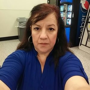 Meet your Posher, Ana