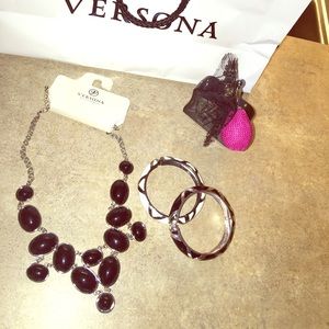 New!! Stylish Black necklace