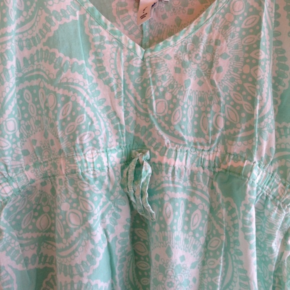 Teal top - Picture 4 of 4