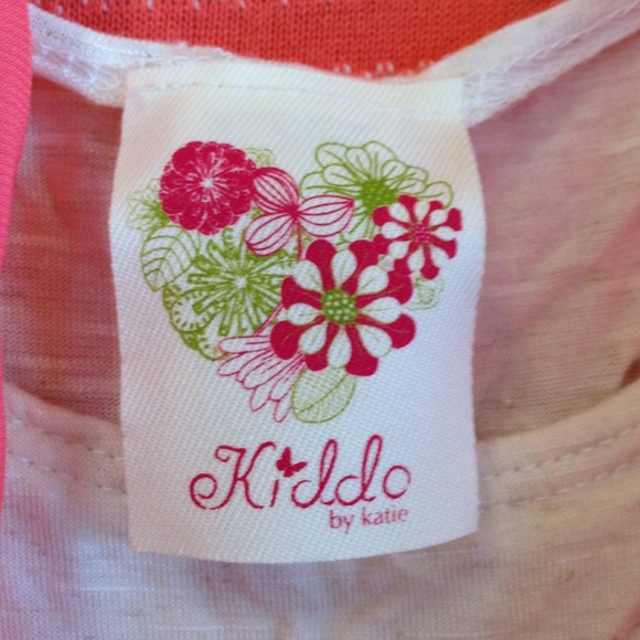 Flowy pink top - Picture 3 of 4