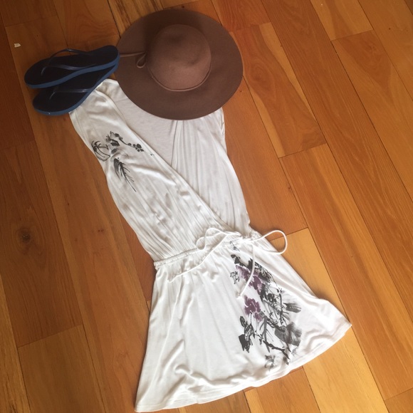 Beach/pool coverup
