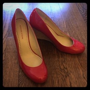 Adrienne Vittadini red patent wedges - size 8.5