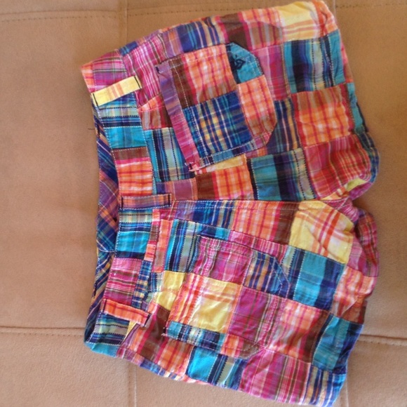 Multi colored shorts - Picture 3 of 3