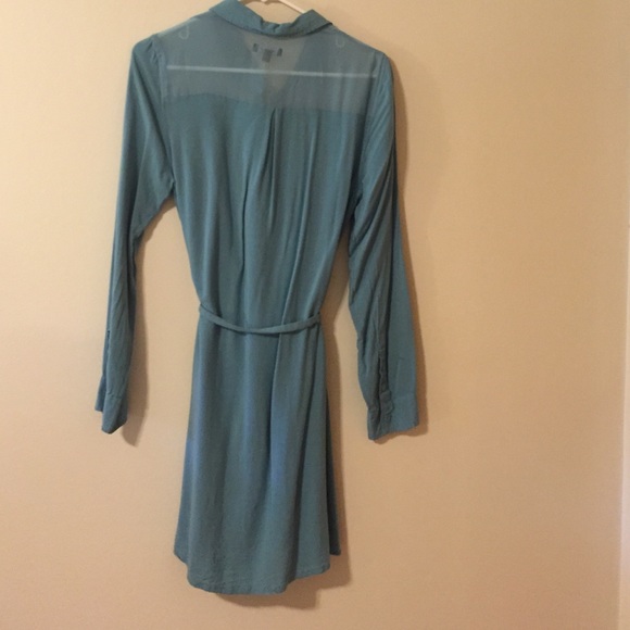 SOLD! Shirtdress - Picture 3 of 4