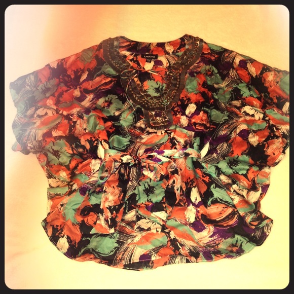BEBE silk shirt