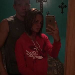 Meet your Posher, Kaitlynn