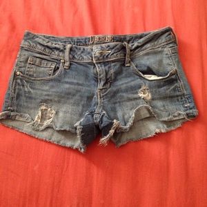 Decree shorts