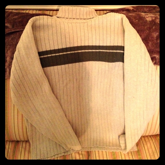 Men's sweater