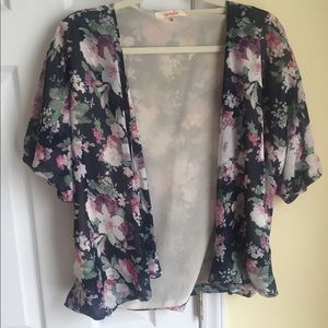 Floral kimono from pomelo