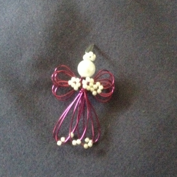 Brooch - Picture 1 of 1