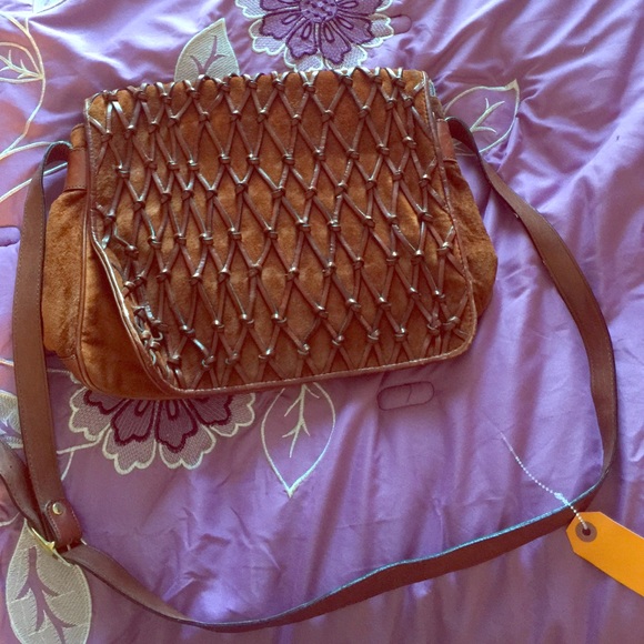 Handbags - boho vintage bag ( TRADED )