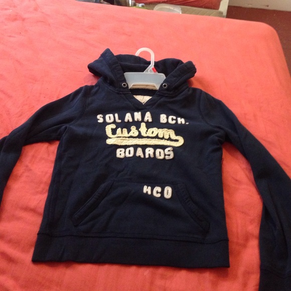 Hollister sweatshirt